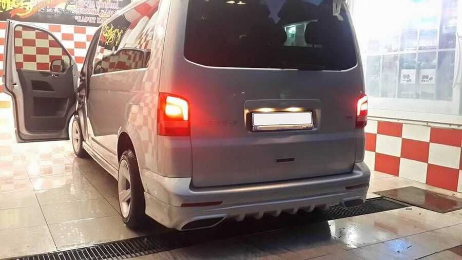 VW T5 Transporter Caravelle Arka Karlık Çift Egzoz 2003-2014 Arası