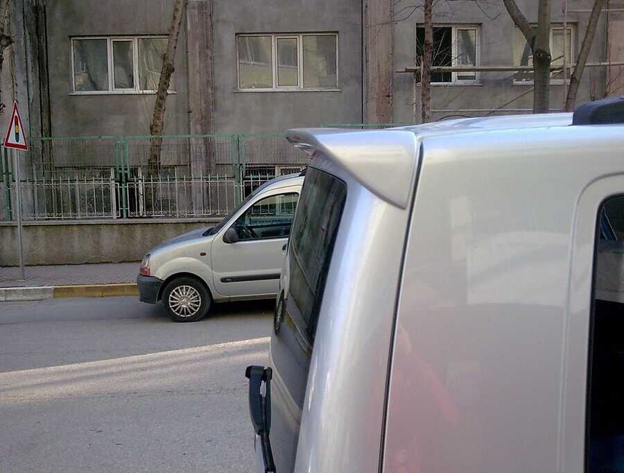 VW T6 Transporter Anatomik Spoiler Çift Kapı 2015-2019 Arası